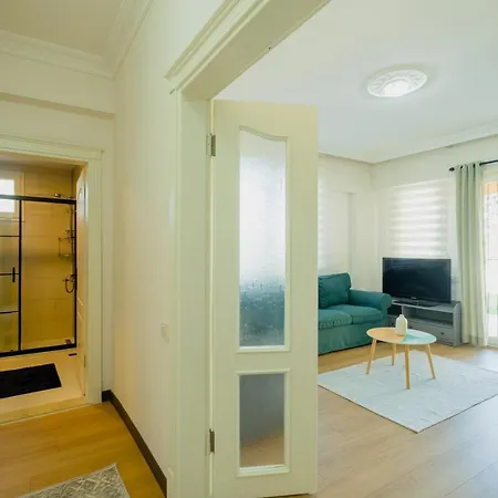 Apartment Bluey Calis Beach House *