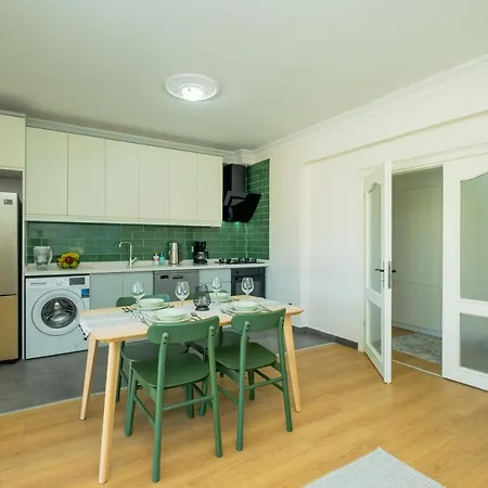 Bluey Calis Beach House Apartment *